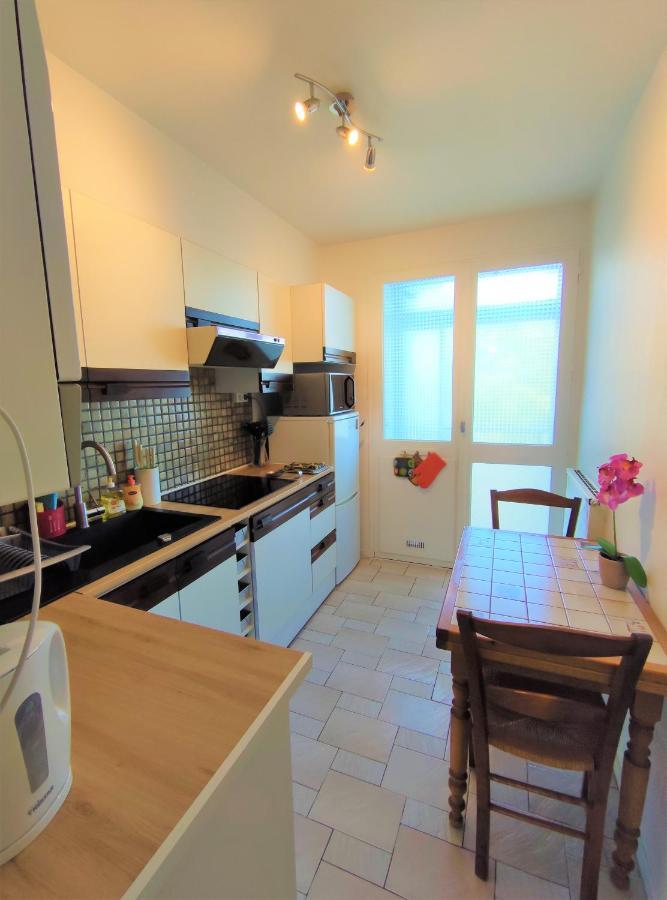 Appartement T3 Lumineux Et Tout Confort De 72 M2 Avec Parking Privatif La Rochelle  Eksteriør bilde