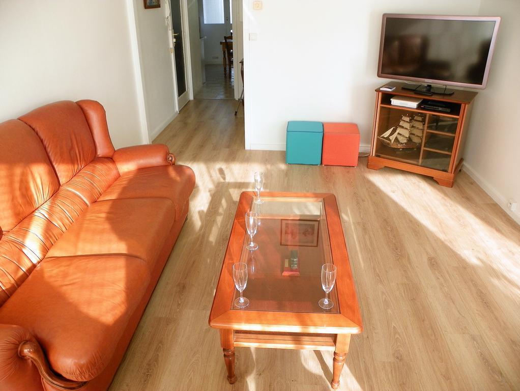 Appartement T3 Lumineux Et Tout Confort De 72 M2 Avec Parking Privatif La Rochelle  Eksteriør bilde